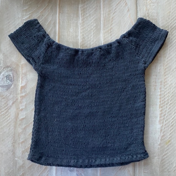 Brandy Melville Black Off The Shoulder Top - Picture 2 of 4